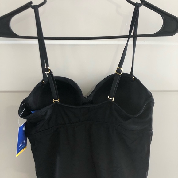 NWT Twist Tankini Swim Top - Picture 3 of 4